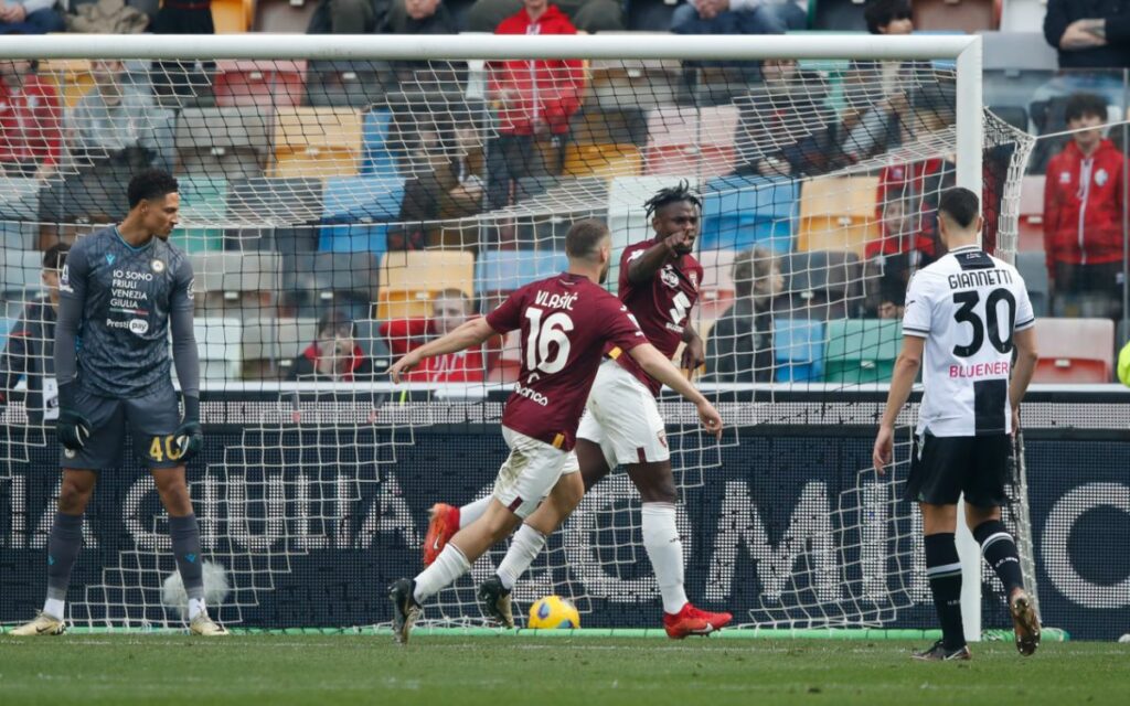 Duvan Zapata Torino Udinese celebrate 1200x750 1