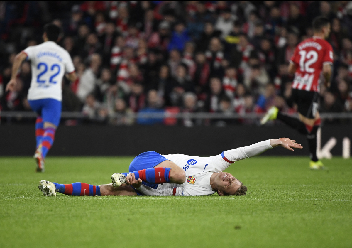 Frenkie de Jong Barcelona injured