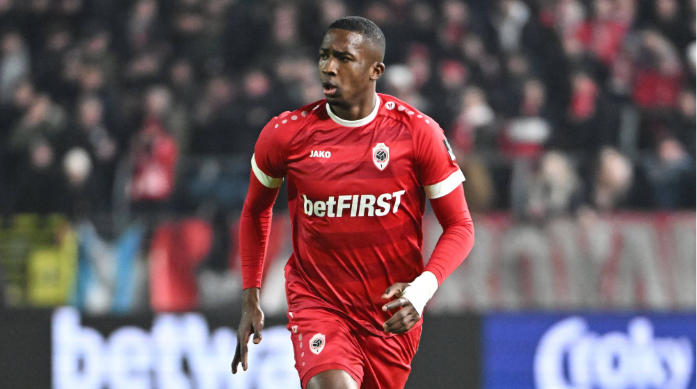 pacho willian r antwerp fc 2023 1680355807 104739